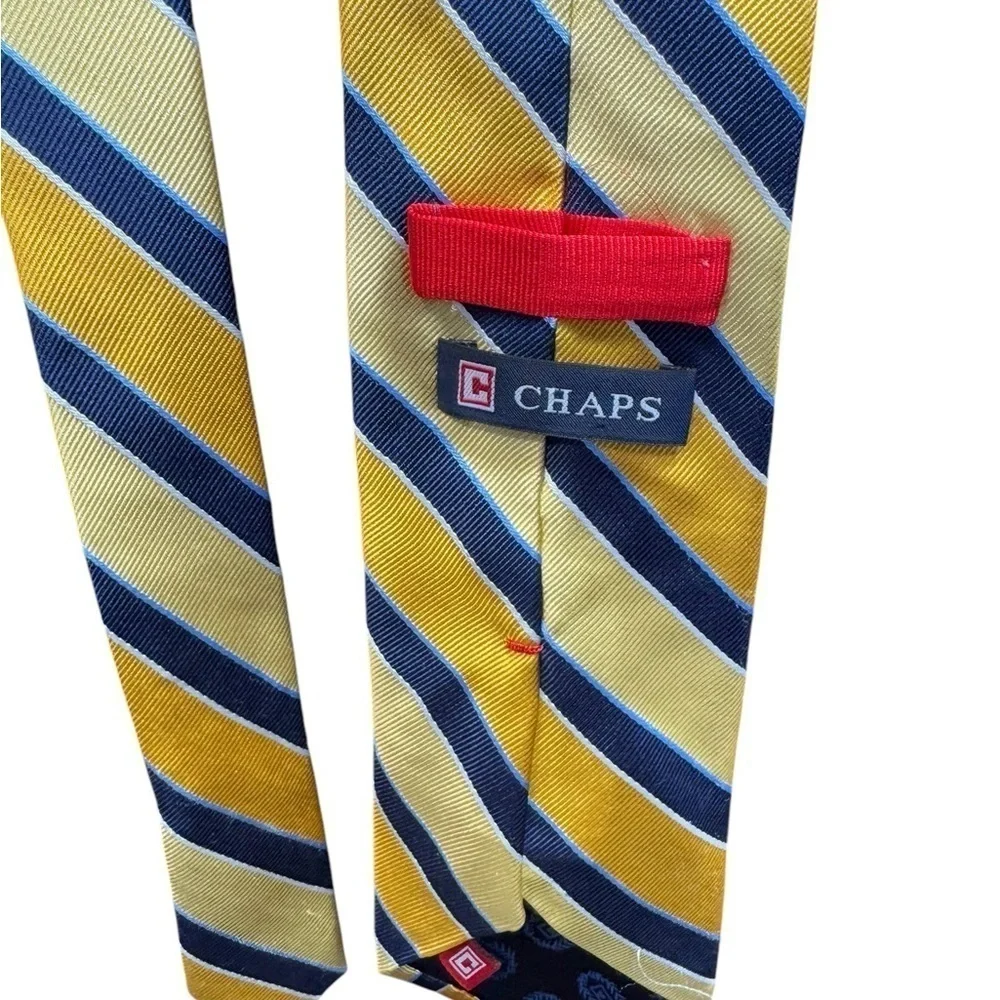 Chaps 100% Silk Tie Yellow Navy Blue Stripe Classic Preppy Menswear